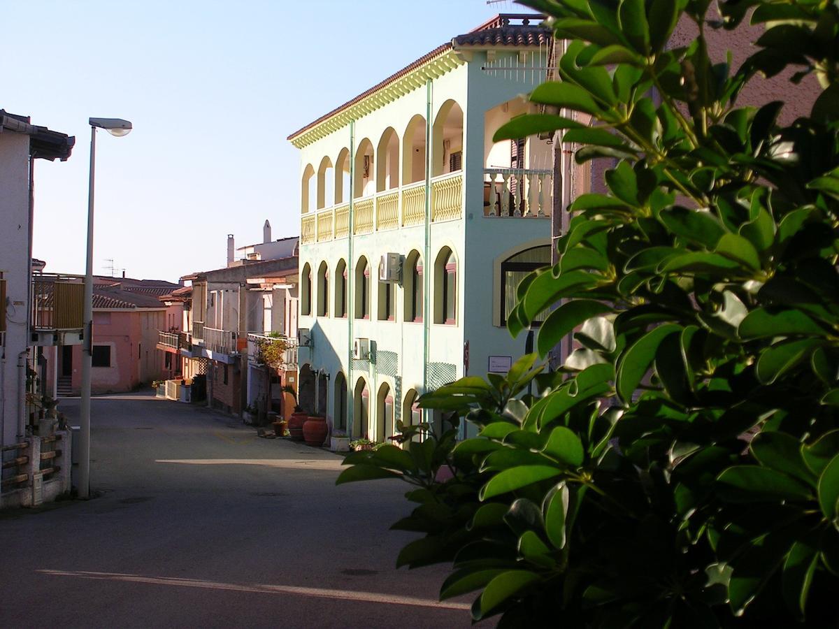 Hotel Smeraldo Canneddi المظهر الخارجي الصورة